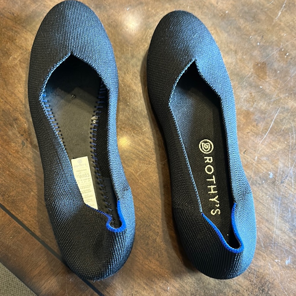 Black Rothy’s 10.5